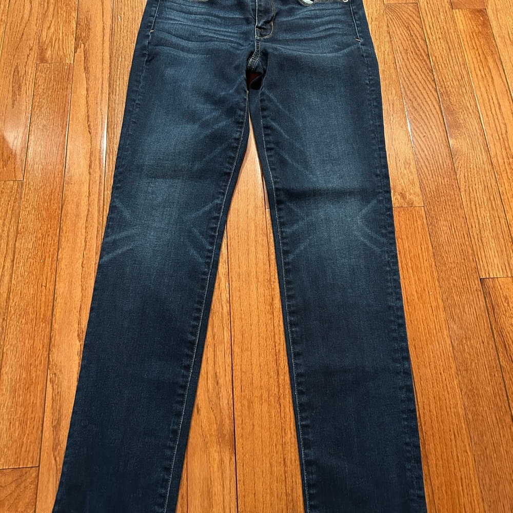 American Eagle Skinny Jeans, Size 4, Like New Condition
